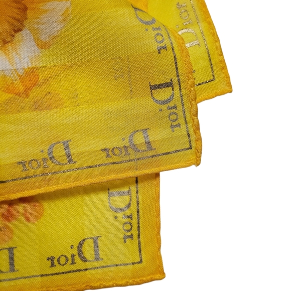 DIOR SCARF - Picture 10 of 13